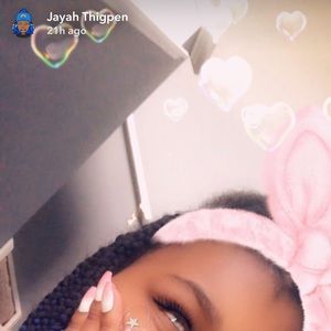 Meet your Posher, Mia